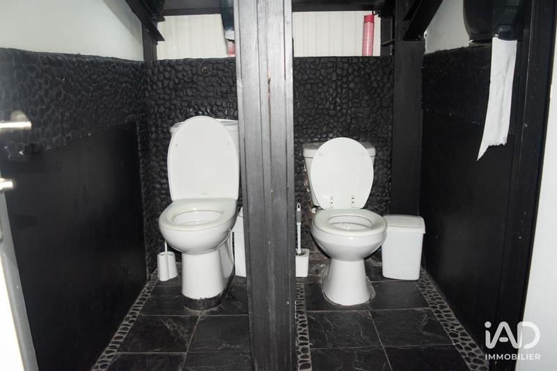 Local commercial - 115 m²