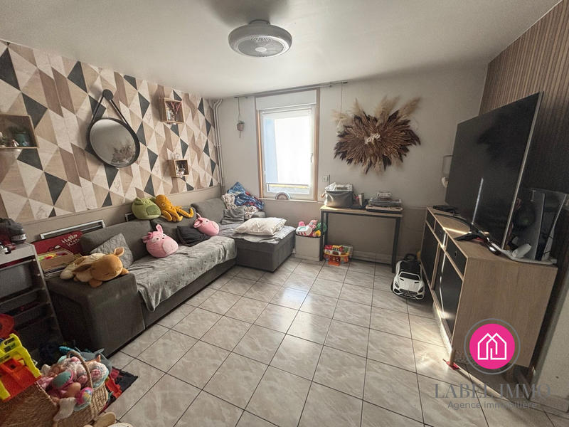 Maison - 70 m² - 5 pièces