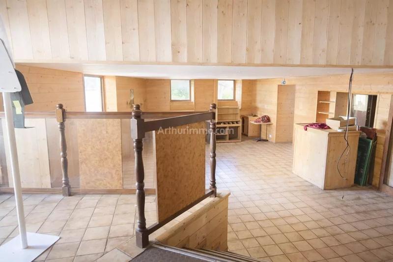 Immeuble - 355 m² - 9 pièces