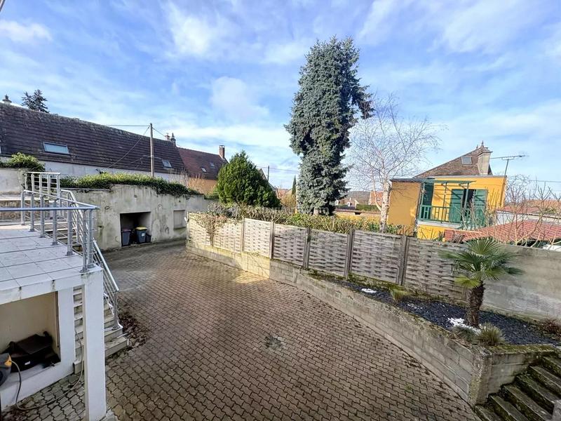 Maison - 119 m² - 6 pièces