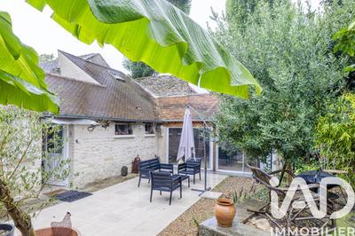 Maison - 99 m² - 4 pièces