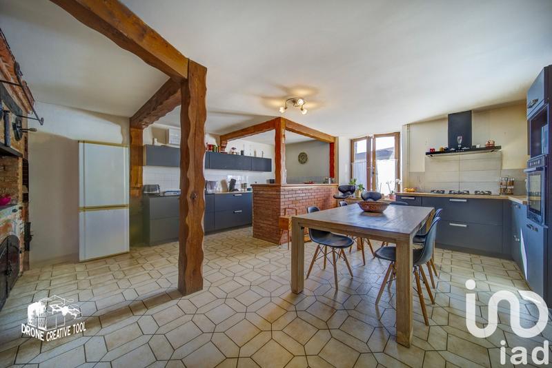 Maison de village - 268 m² - 8 pièces