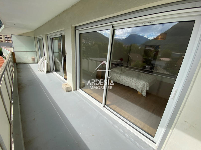 Appartement - 91 m² - 3 pièces