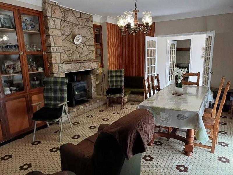 Maison - 97 m² - 5 pièces