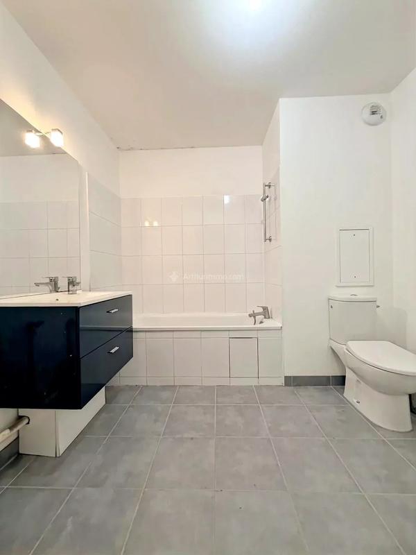 Appartement - 99 m² - 5 pièces