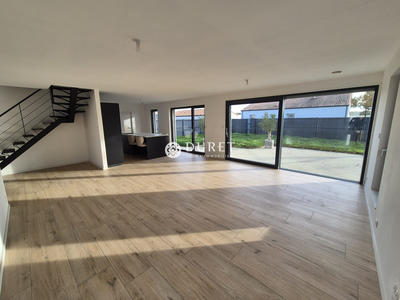 Maison contemporaine - 130 m² - 5 pièces