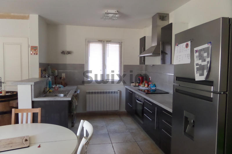 Villa - 90 m² - 4 pièces