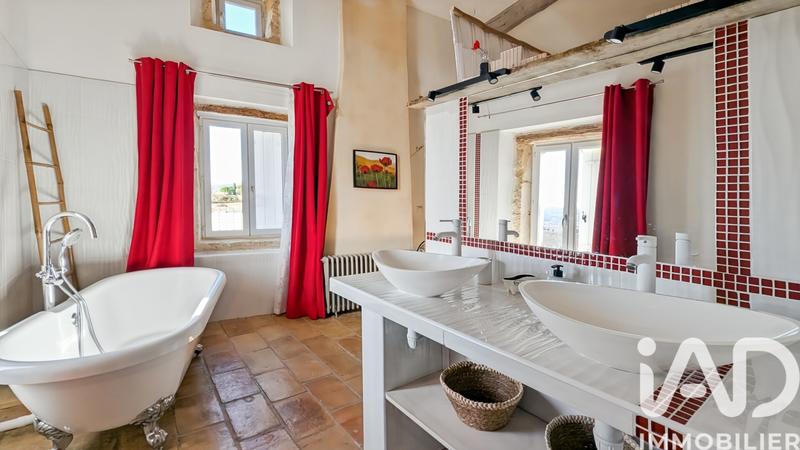 Maison - 490 m² - 14 pièces