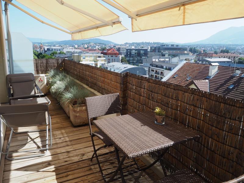 Appartement - 80 m² - 3 pièces