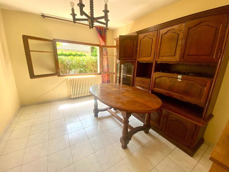 Maison - 143 m² - 7 pièces