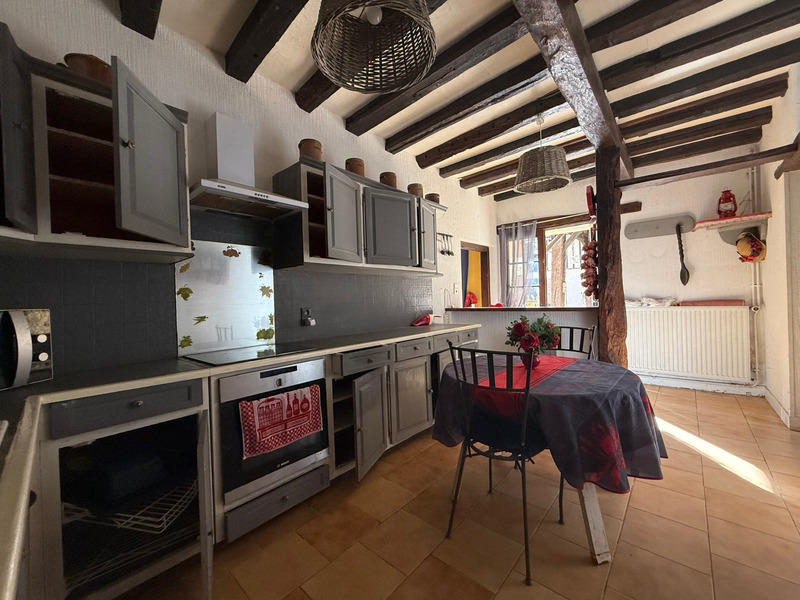 Maison - 250 m² - 5 pièces