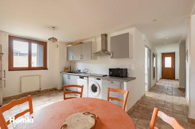 Maison - 192 m² - 8 pièces