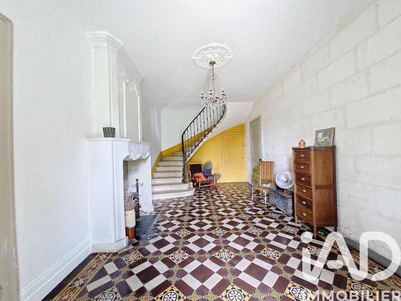 Maison - 262 m² - 7 pièces