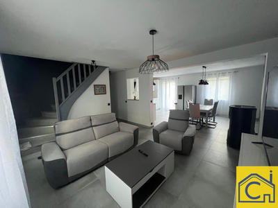 Maison - 120 m² - 6 pièces