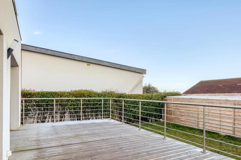 Appartement - 102 m² - 4 pièces