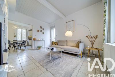 Maison - 80 m² - 5 pièces