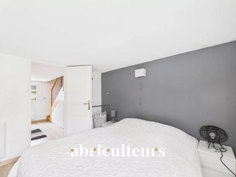 Maison - 107 m² - 7 pièces