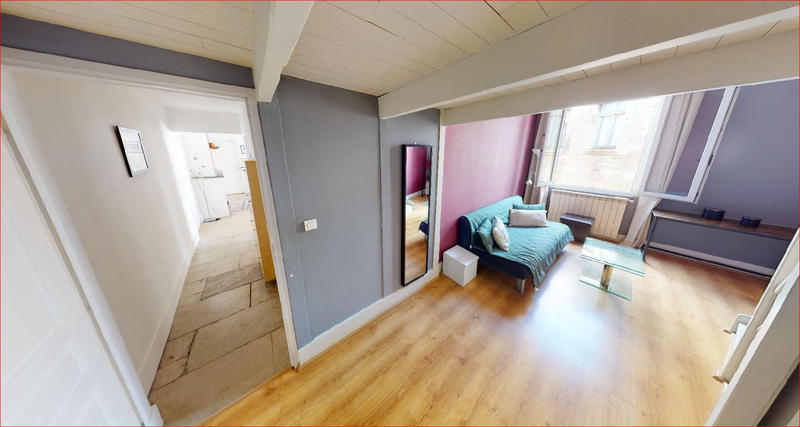 Appartement - 90 m² - 3 pièces