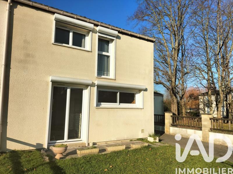 Maison - 101 m² - 6 pièces