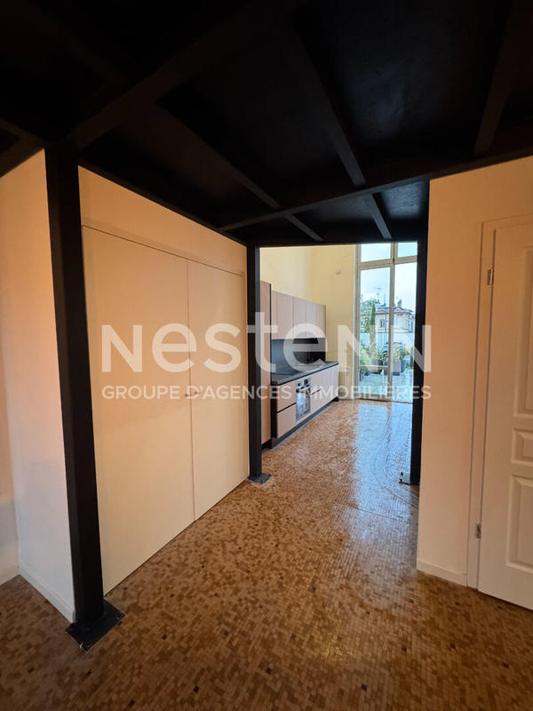 Appartement - 121 m² - 4 pièces