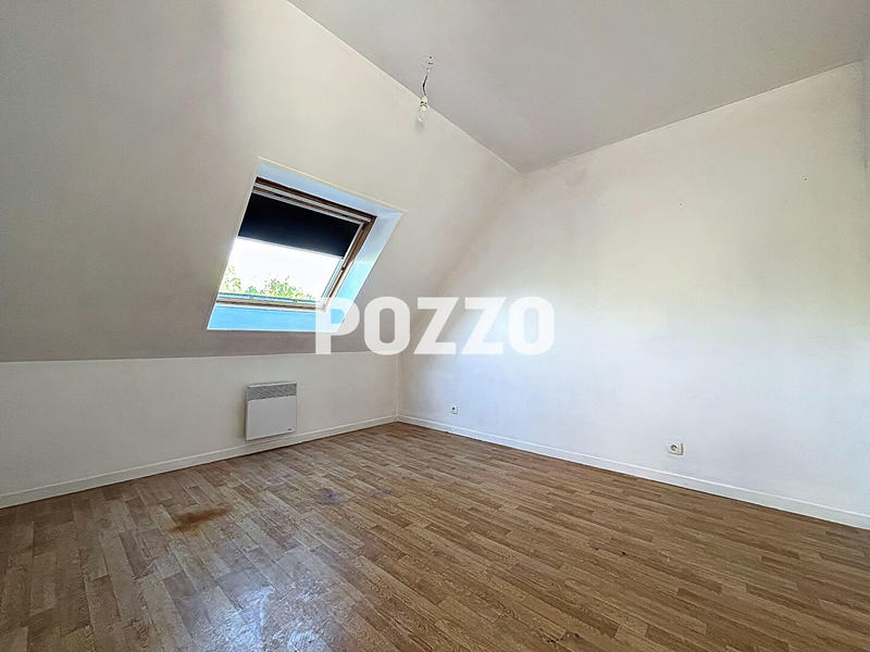 Maison - 96 m² - 5 pièces