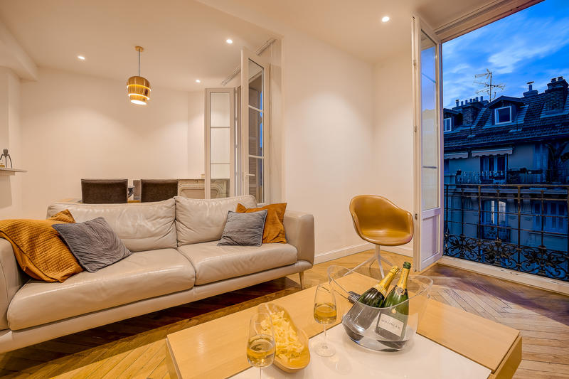 Appartement - 95 m² - 4 pièces