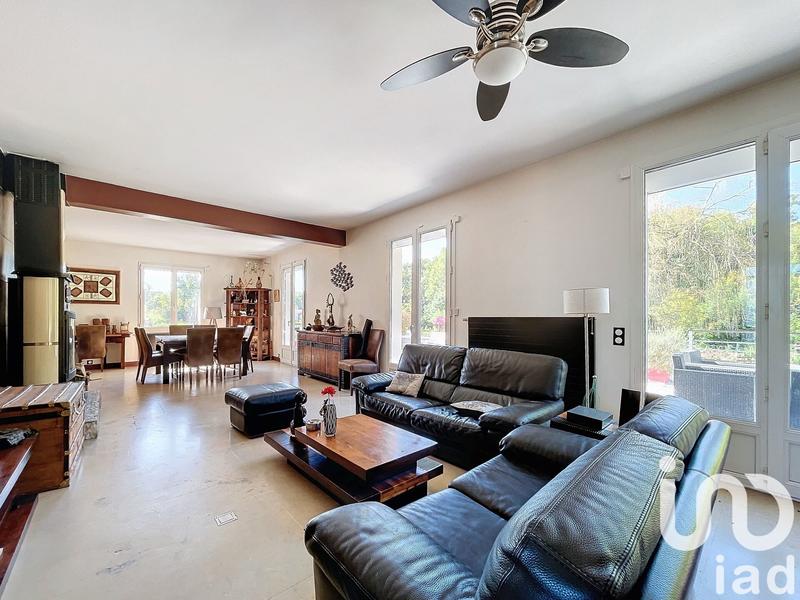 Maison - 265 m² - 8 pièces