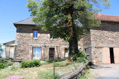 Maison - 98 m² - 4 pièces