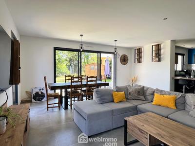 Maison - 137 m² - 5 pièces