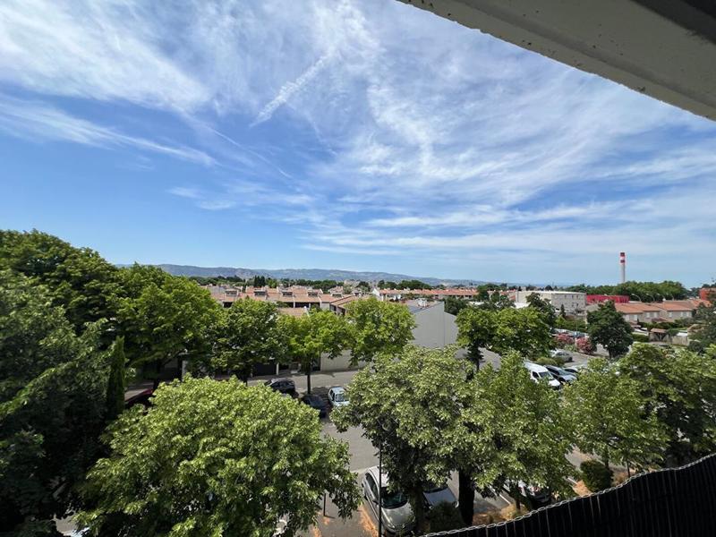 Appartement - 92 m² - 5 pièces