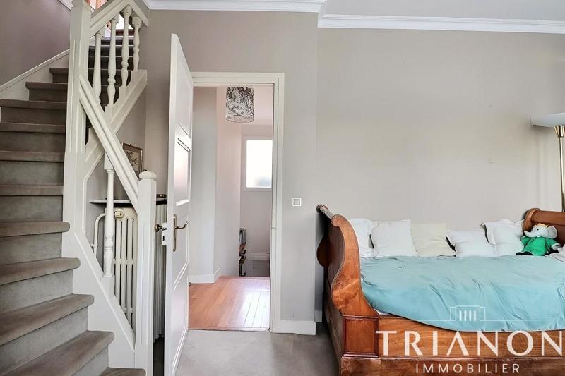 Maison - 184 m² - 8 pièces