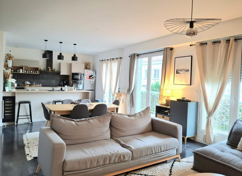 Appartement - 77 m² - 3 pièces