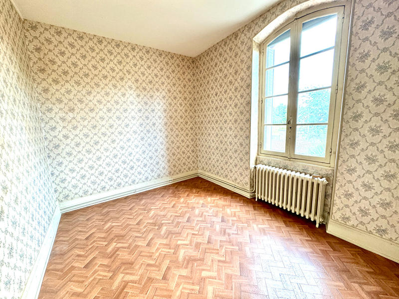 Maison - 105 m² - 6 pièces