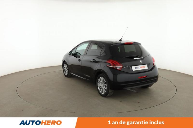 Peugeot 208 1.6 Blue-HDi Style 5p 75 ch