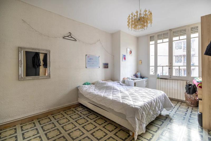 Maison - 97 m² - 6 pièces