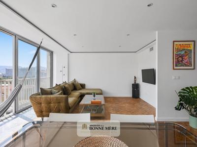 Appartement - 100 m² - 4 pièces