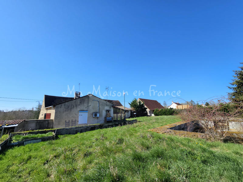 Maison - 200 m² - 10 pièces