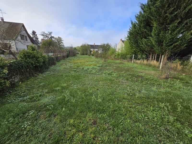 Terrain constructible - 710 m²
