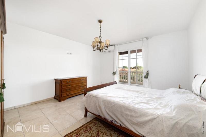 Maison - 176 m² - 5 pièces