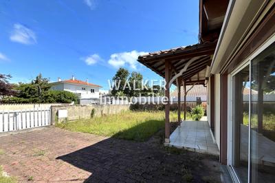 Maison - 67 m² - 4 pièces