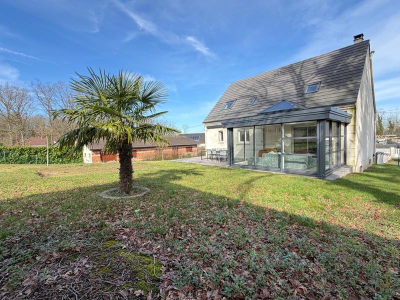 Maison - 152 m² - 6 pièces