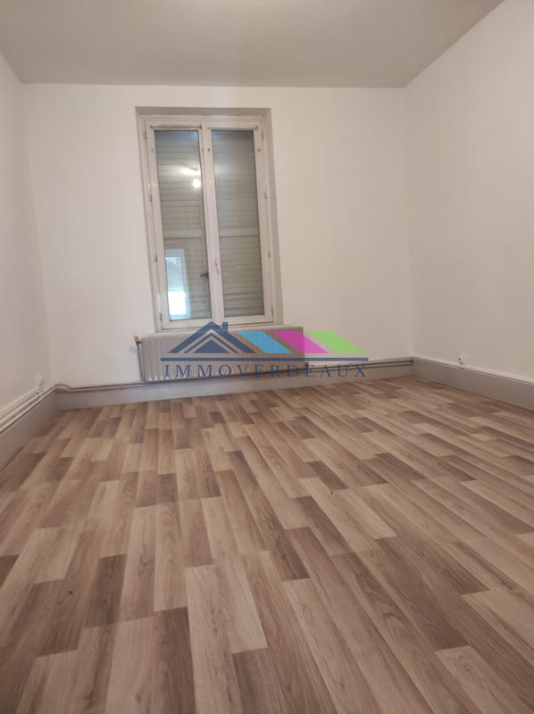 Appartement - 83 m² - 4 pièces