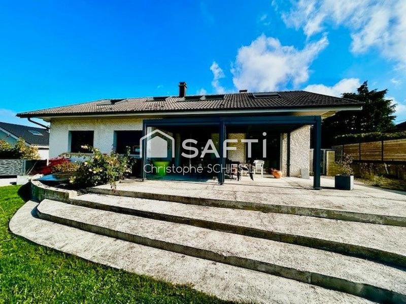 Maison - 168 m² - 7 pièces