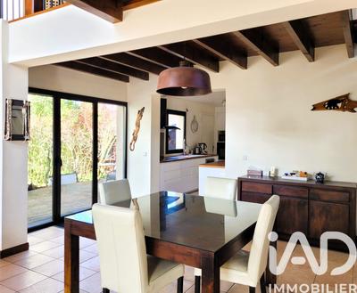 Maison de maîtres - 160 m² - 7 pièces