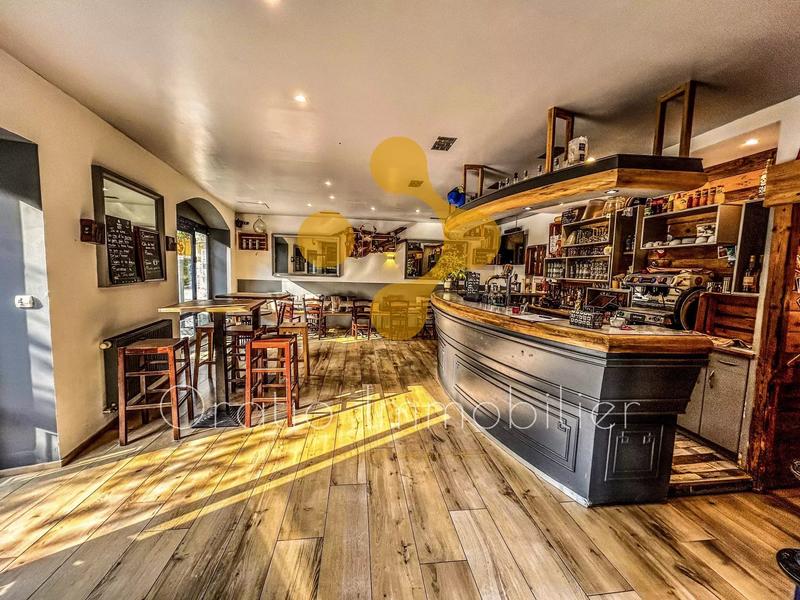 Fonds de commerce - Magasins - 150 m²