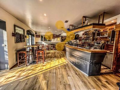 Fonds de commerce - Magasins - 150 m²