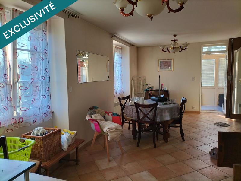 Maison - 140 m² - 5 pièces