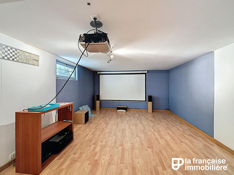 Maison - 146 m² - 7 pièces