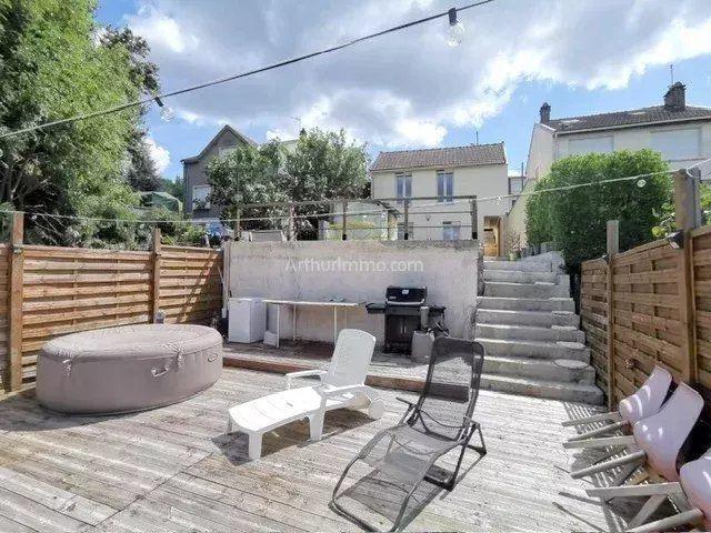 Maison - 110 m² - 6 pièces