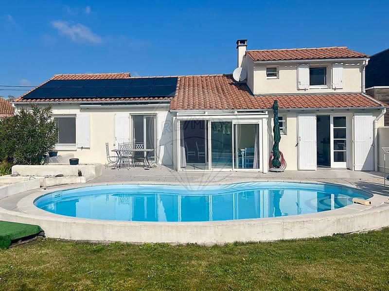 Maison - 97 m² - 4 pièces